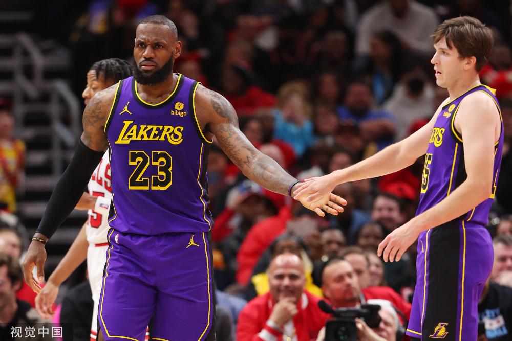 面对更大的 面对更大的