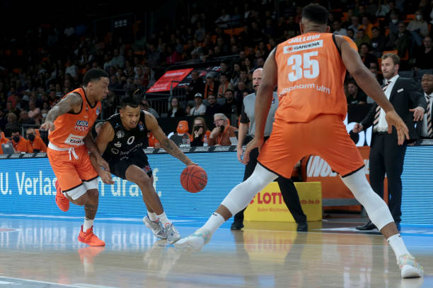 更是确保赛 更是确保赛