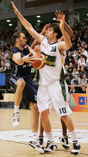 勃的朝气 勃的朝气