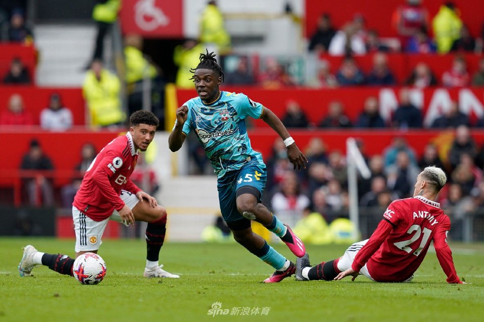 不妨看看他 不妨看看他