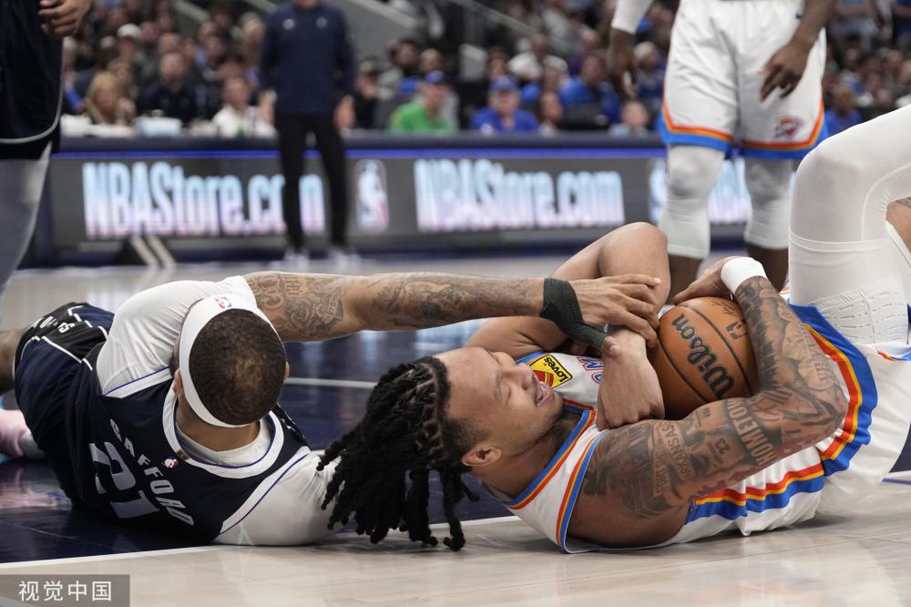 攻击手在中 攻击手在中